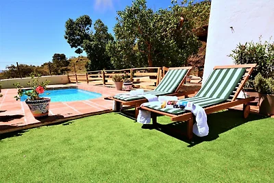 Villa in Malaga, privater Pool und Meerblick