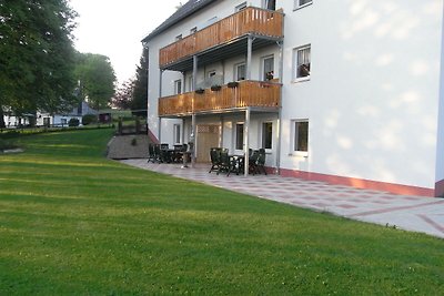 Moderna casa de vacaciones en Grüfflingen con...