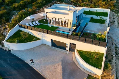 Ferienhaus in Podvrsje mit Meerblick