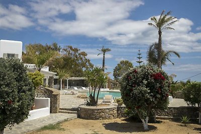 Ruhige Villa mit Terrasse und Aussicht