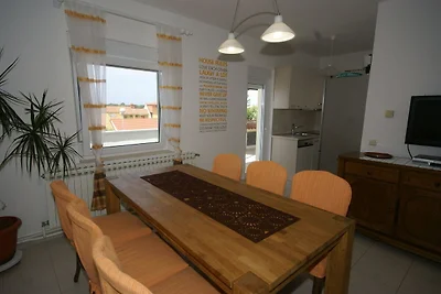 Gemütliches Appartement in Vinkuran mit Stran...
