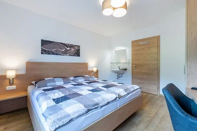 Schöne Ferienwohnung in Salzburg mit Balkon