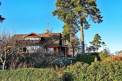 5 person holiday home in OSTER SKÄR