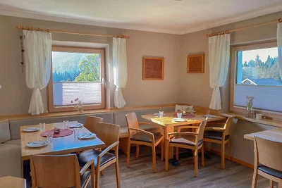 Schönes Ferienhaus mit Sauna in Filzmoos