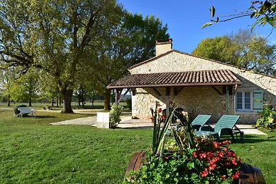 Geräumiges Ferienhaus mit Terrasse