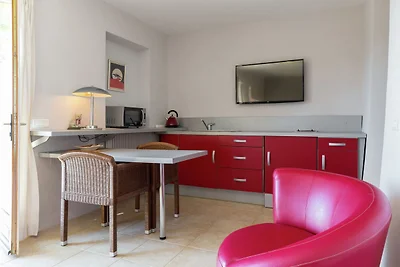 Stylische Villa mit Swimmingpool in Grasse