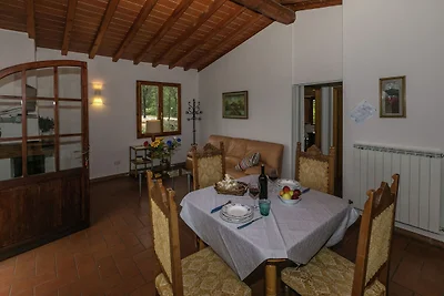 Spaziosa casa vacanze con piscina a Terranuov...