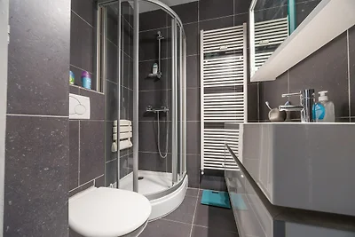 Studio op de 3e verdieping met fenomenaal...