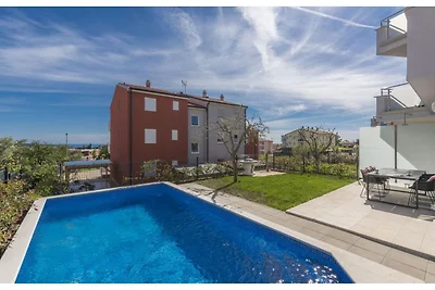 Appartamento a Novigrad con vista mare e...