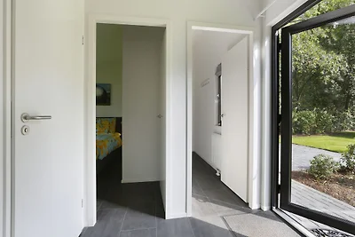 Entworfen Chalet mit Smart TV, neben BOS