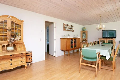 9 Personen Ferienhaus in Sæby