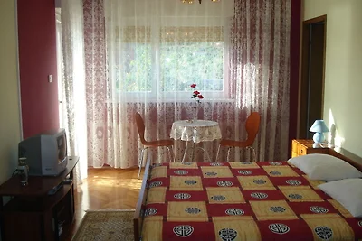 Accogliente appartamento a Vinišće con molo
