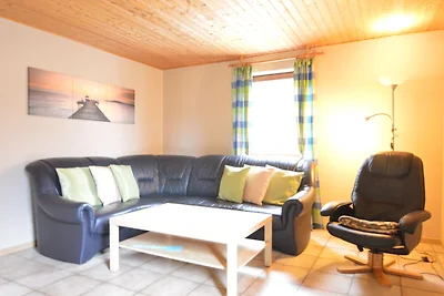 En zeer ruime benedenwoning in een prachtige