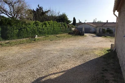 Gemütliche Villa in Saint-Laurent-la-Vernède