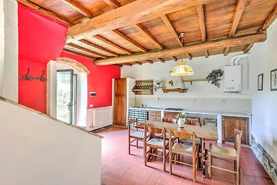 Ansprechendes Ferienhaus mit Pool