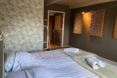 Casa vacanze di gruppo con giardino