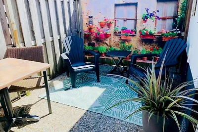Attraktives Ferienhaus in Strandnähe in De...