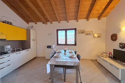 Appartement met uitzicht op het meer in...