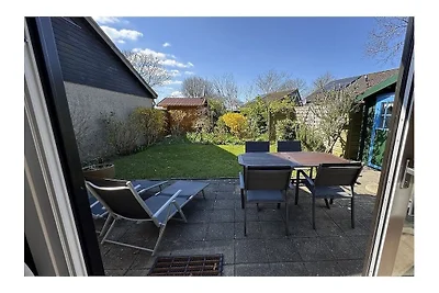 Ferienhaus in Ellemeet mit Schwimmbecken