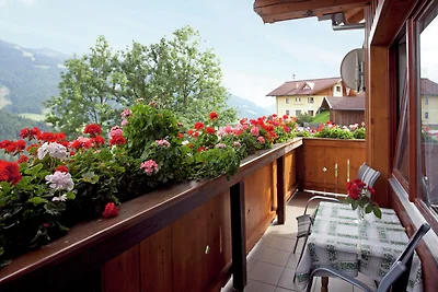 Appartamento soleggiato con balcone