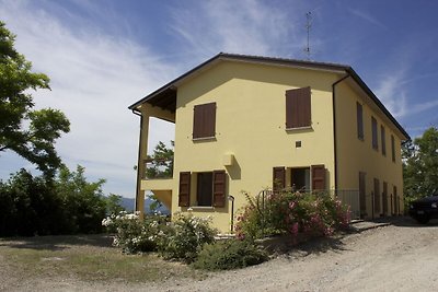 Wohnung in Casalfiumanese mit Terrasse