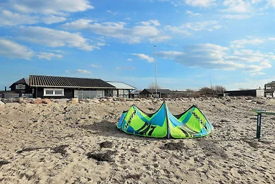 4 Sterne Ferienhaus in Karrebæksminde-By...