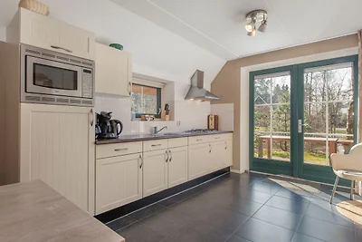 Komf. Ferienhaus mit zwei Badezimmern im...
