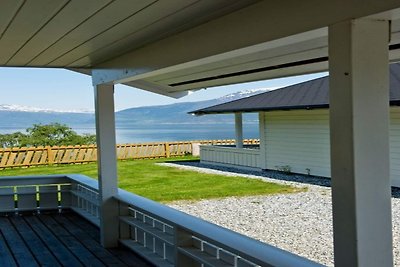 Casa vacanze a Kinsarvik con vista mare