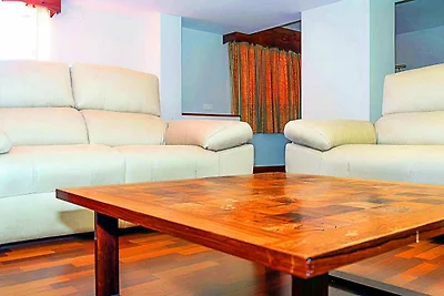 Sierra Nevada Retreat voor Acht