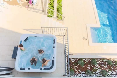 Apartments Villa Lukas - ''No.