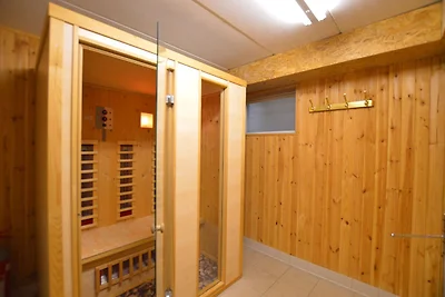 Ferienhaus in Robertville mit Sauna