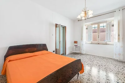 Confortevole casa vacanze con giardino