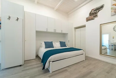Modern Apartment in Via Carloni