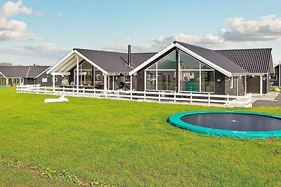 14 Personen Ferienhaus in Bogense