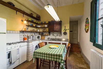 Graziosa casa colonica a Bacchereto con...