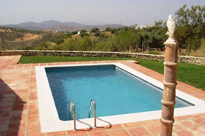 Schönes Ferienhaus mit Pool