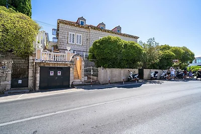 Rooms Nina - Double room with Sea View and sh...