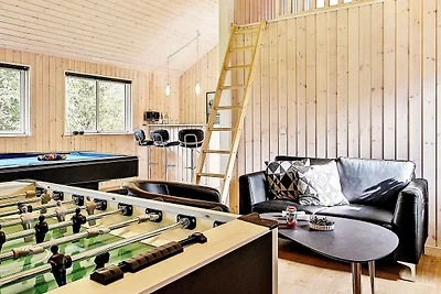 18 Personen Ferienhaus in Højby