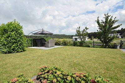 Moderne Villa mit Garten in Harderwijk