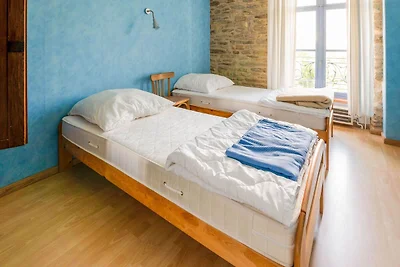 Ruime villa met privézwembad en tuin