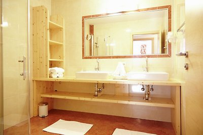 Luxurious Apartment in Fügen with Sauna
