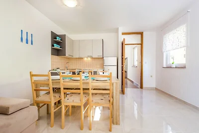 Grande casa vacanze a Dramalj