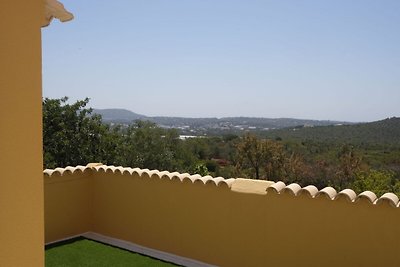 Elegante villa a Loulé con piscina