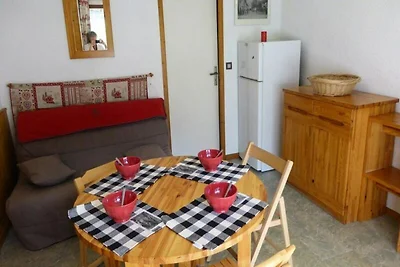 Apartment in Planay mit Bergblick