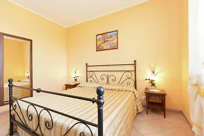Delizioso agriturismo con piscina a Casperia