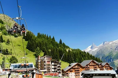 Appartamento nelle Alpi con piscina...