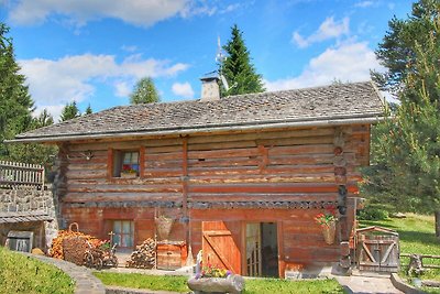 Ferienhaus in Bellamonte mit Garten