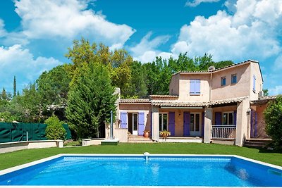 Schöne Villa mit privatem Pool in Vidauban