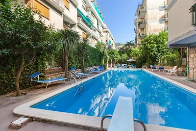 Moderne en ruime villa in Sorrento