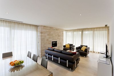Luxuriöse Villa Novigrad mit Swimmingpool